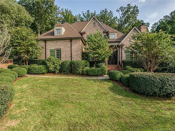 2nd image of 823 Arborfield Dr