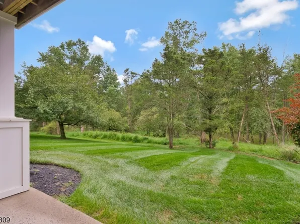1408 Magnolia Ln, Branchburg Twp., NJ 08876