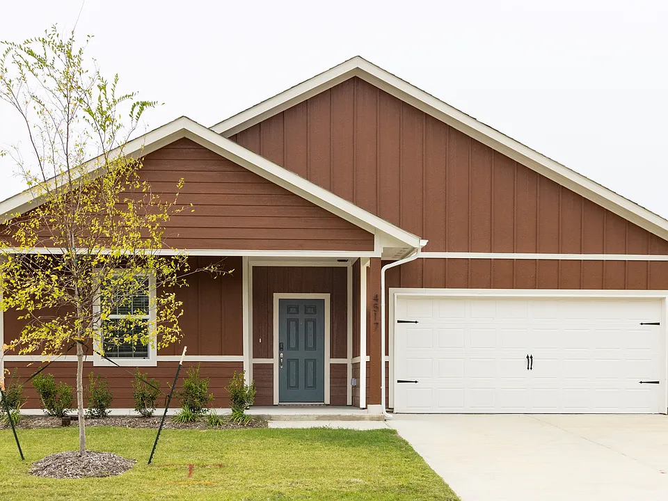 4517 Braddon Dr