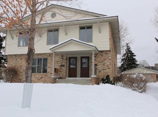 7217 Glouchester Dr, Edina, MN 55435
