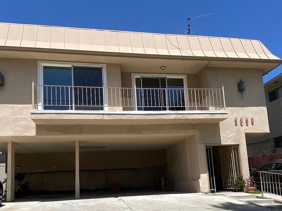 1st image of 2256 Fox Hills Dr #4
