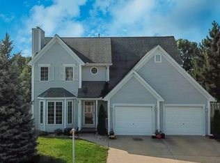 4027 Danbury Dr, Champaign, IL