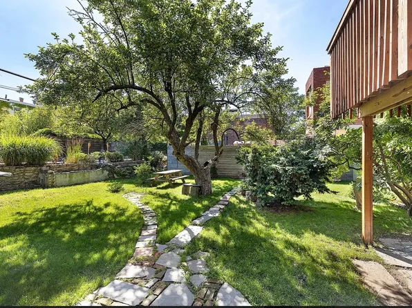 104 King Street image 23 of 28