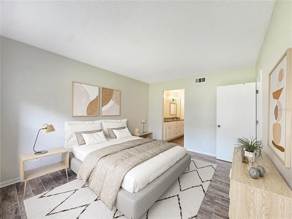 2 bed, 2.0 bath, 930 sqft, $2,500 — Photo 4