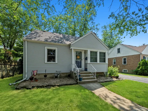21207 Locust St, Matteson, IL 60443