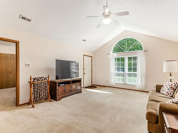 2nd image of 5005 Blendon Pond Dr