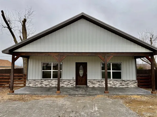 234 C St SE, Inola, OK 74036