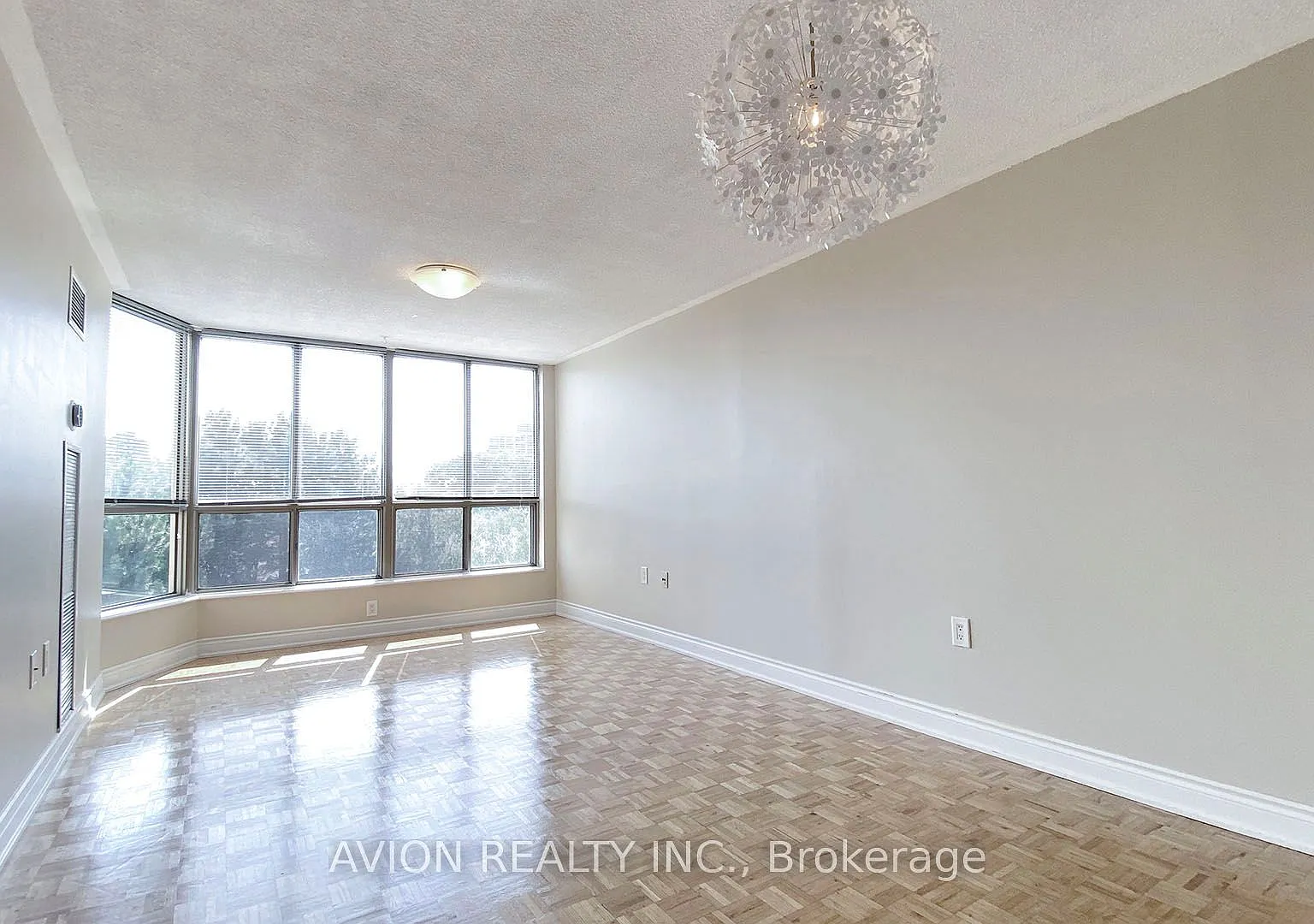 2 bed, $2,900 — Photo 3