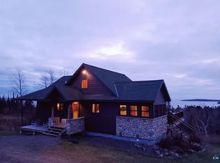 1890 Loop Rd, Two Harbors, MN 55616
