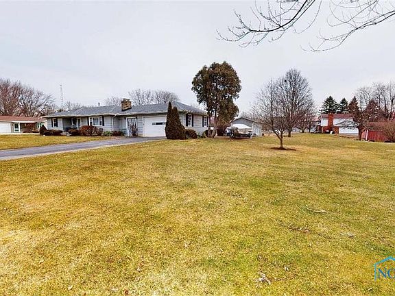 2nd image of 1735 Arrowhead Dr