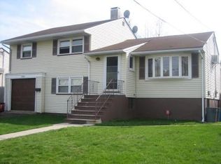 19 Capp St, Carteret, NJ 07008