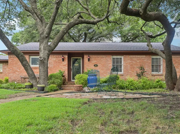 702 Thompson Dr, Richardson, TX 75080