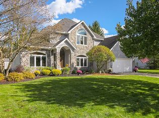 14889 Lancelot Ln W, North Royalton, OH 44133