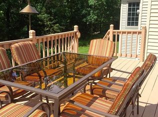 136 Acorn Ln, West Salem, WI 54669