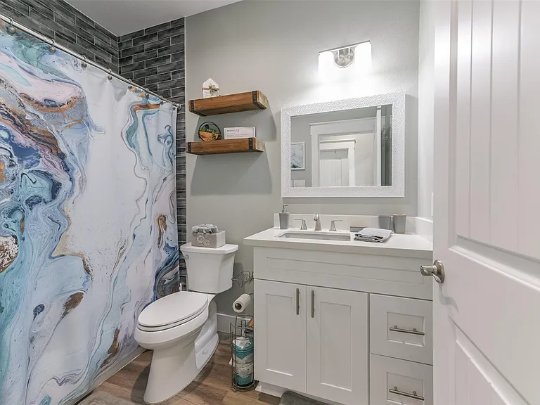 16630 Jean Lafitte Rd — Photo 37