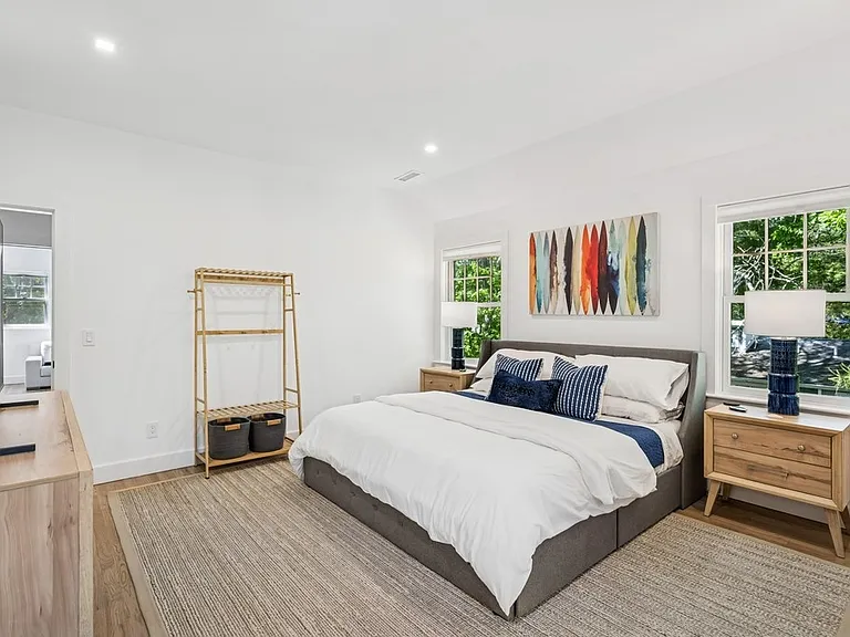 10 Seabright Ave — Photo 21