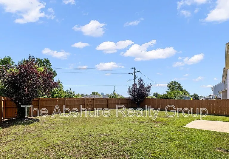 609 Timber Mdw — Photo 38