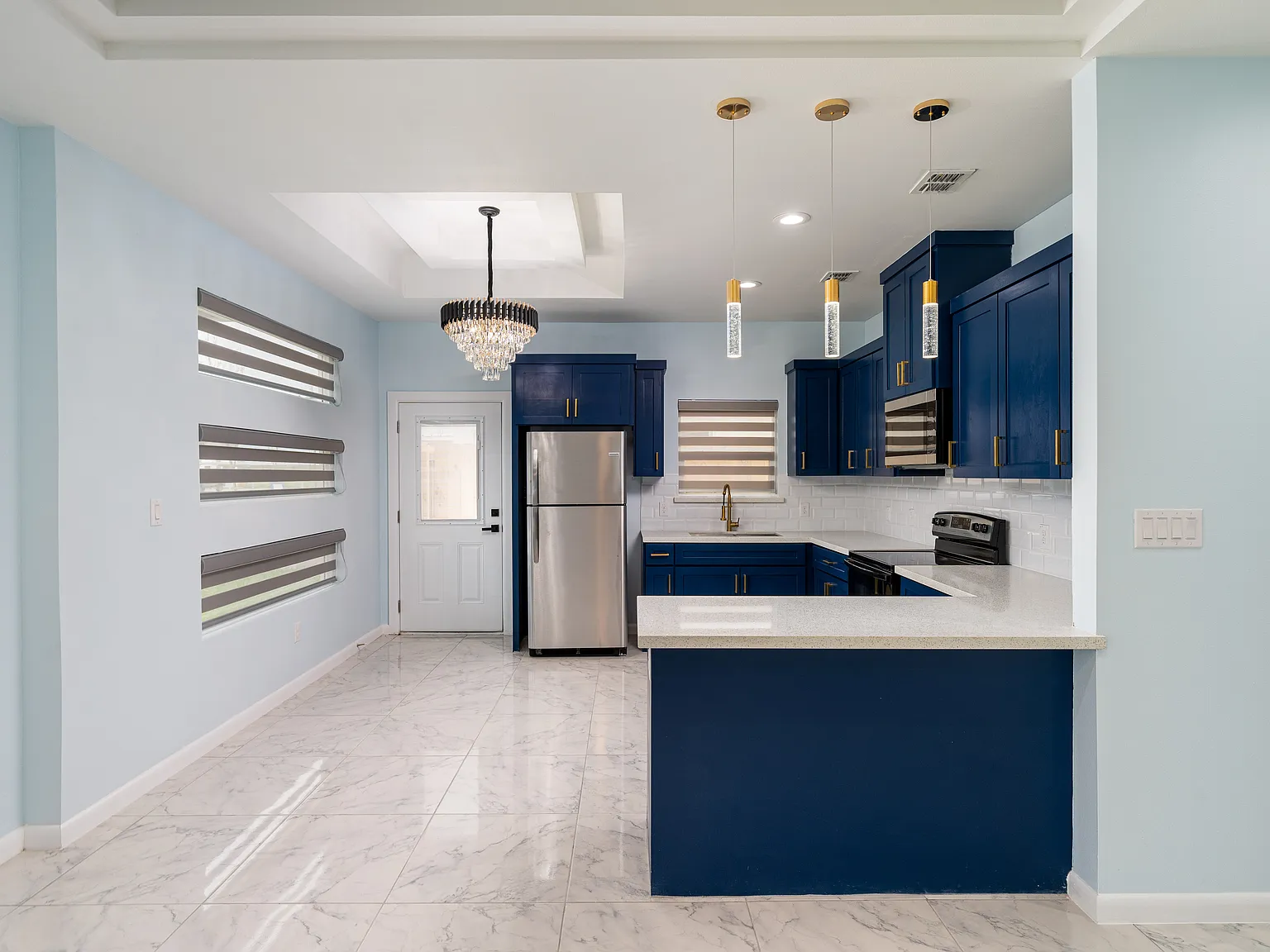 2 bed, 969 sqft, $1,100 — Photo 4