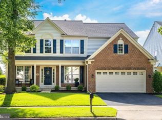 25581 Upper Clubhouse Dr, Chantilly, VA 20152
