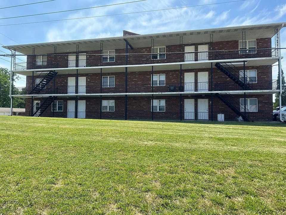 7 E Rodney Dr #5