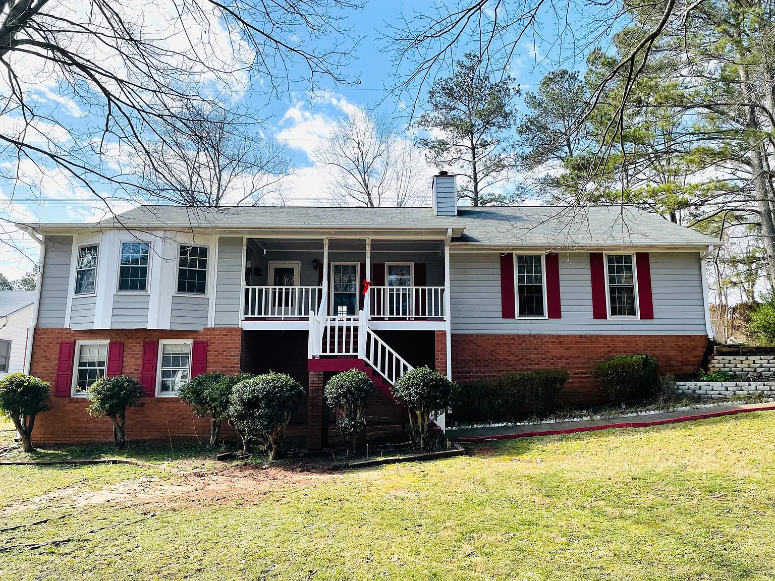 2851 Shiloh Way photo 1