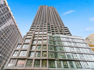 20 Soudan Ave #2210, Toronto, ON M4S 0E2