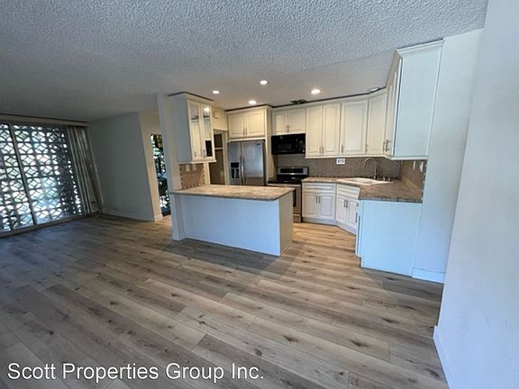 3rd image of 9000 Clifton Way APT 4