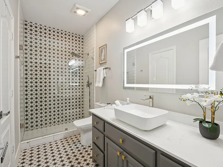 2151 Angel Falls Dr — Photo 19
