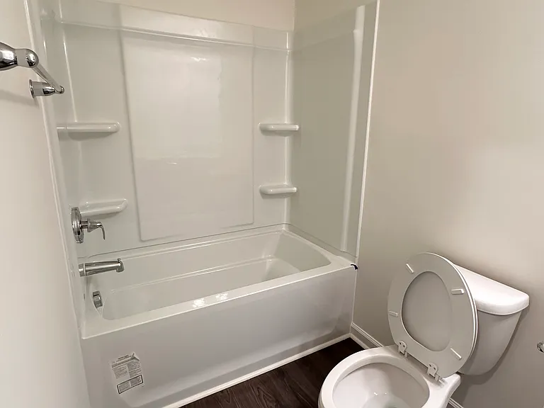 3010 Spline Cir — Photo 13