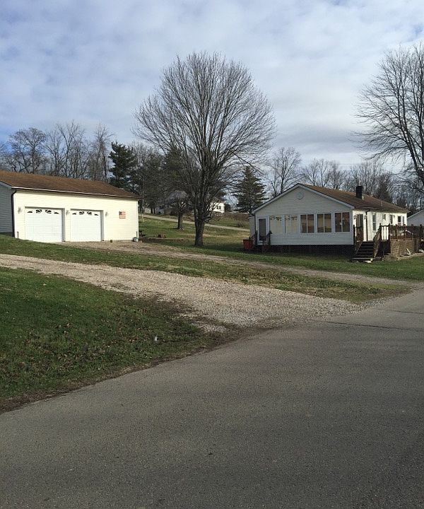 2nd image of 283 Stanton Ave.