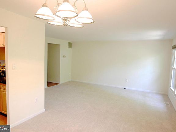 4th image of 3727 Mount Airey Ln