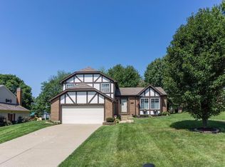 2720 Darby Dan Ct, Crestview Hills, KY 41017