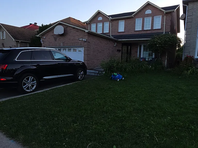 323 Winfield Ter — Photo 6