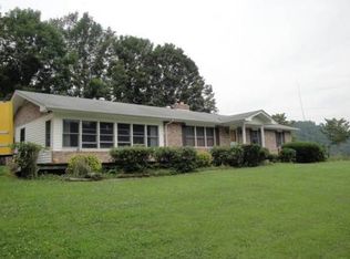 1115 E Carters Valley Rd, Gate City, VA 24251