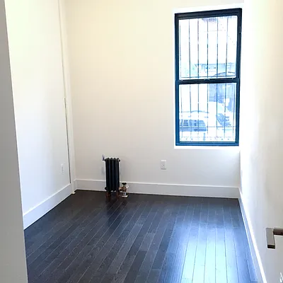 Rented by Nooklyn NYC LLC | media 42