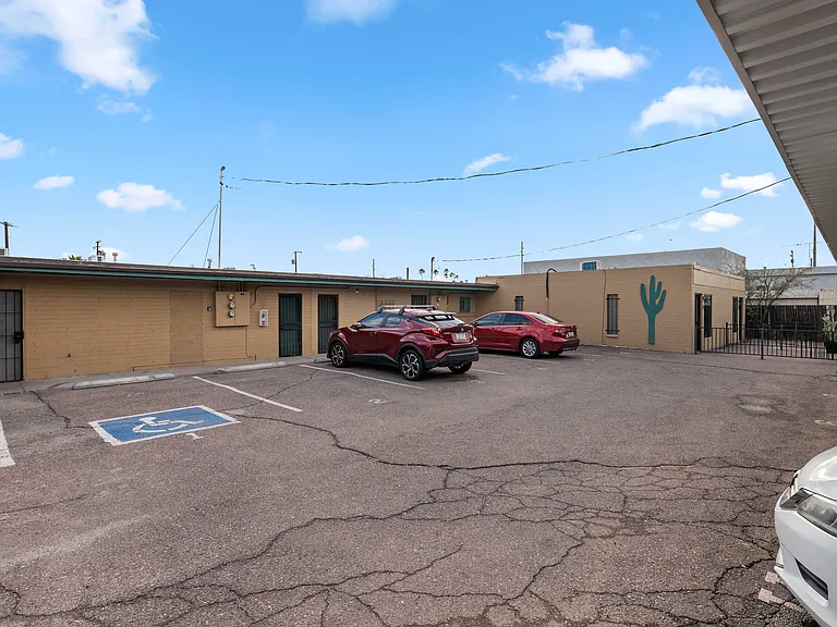 1606 E Catalina Dr #B — Photo 15