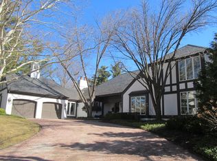 1101 Burr Ridge Clb, Burr Ridge, IL 60527