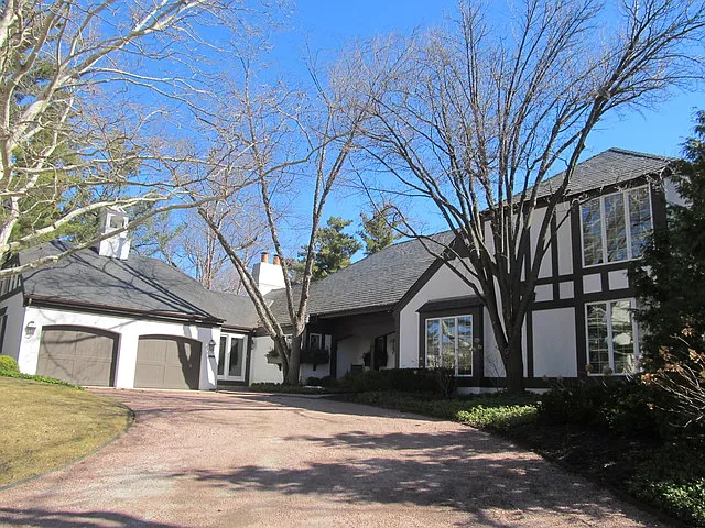 1101 Burr Ridge Clb photo 1