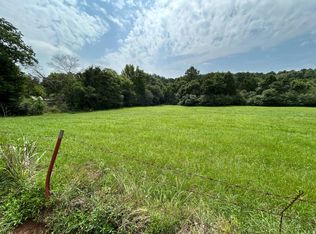 1420 N 2nd St, Ozark, AR 72949