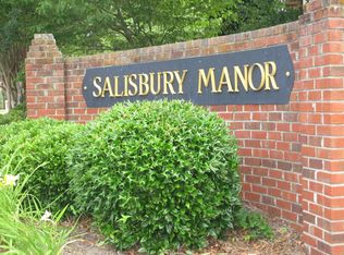 311 Salisbury St APT 37, Kernersville, NC 27284