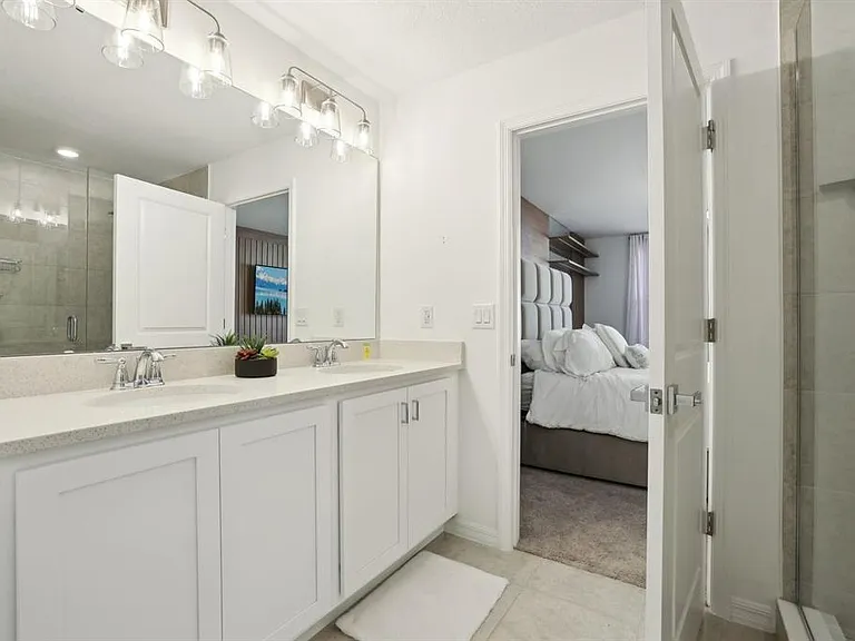 646 Longboat Dr #646 — Photo 8