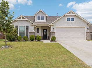 9423 E 132nd Pl S, Bixby, OK 74008