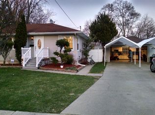 2534 De Laat Ave SW, Wyoming, MI 49519