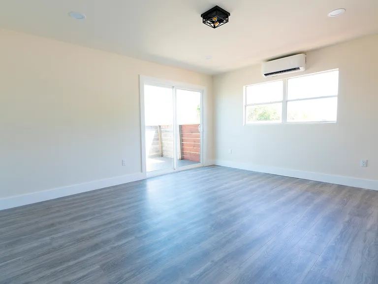321 Cornell Dr — Photo 30