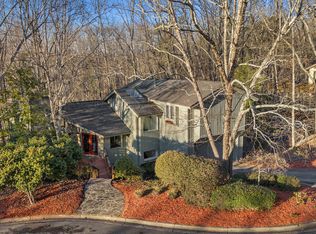 355 N Peak Dr, Johns Creek, GA