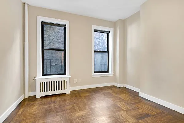 Rented by Cooper & Cooper Real Estate | media 14