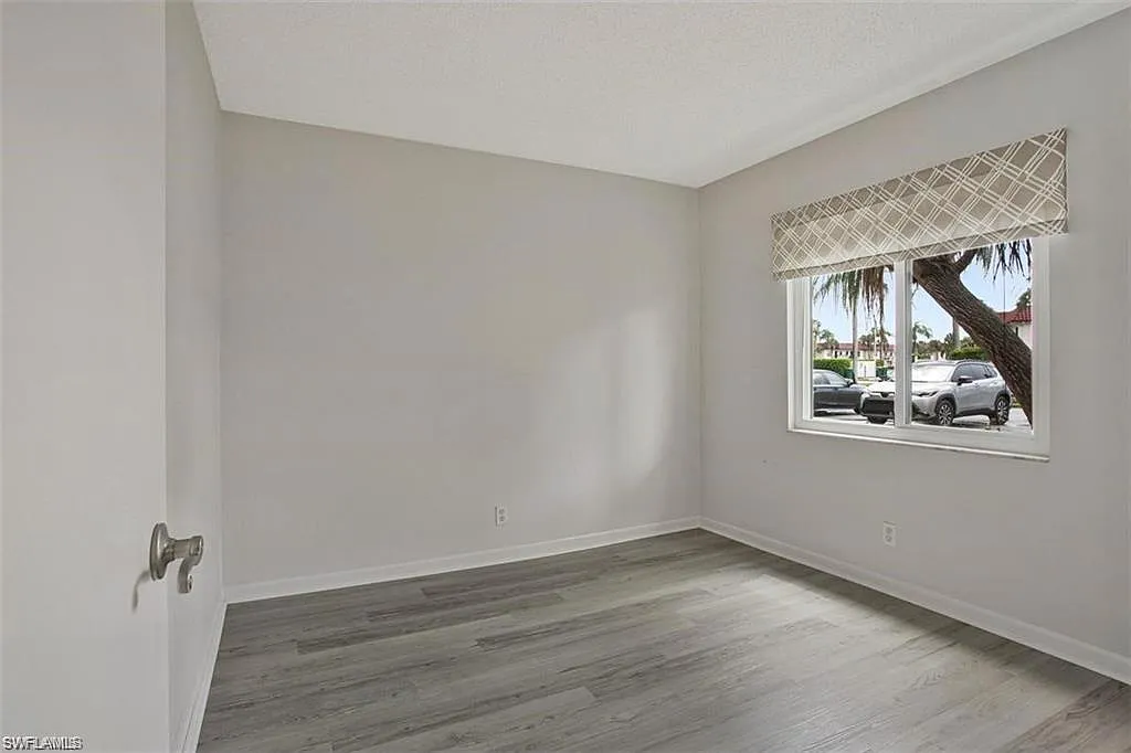 3 bed, 2.0 bath, 1125 sqft, $1,500 — Photo 2