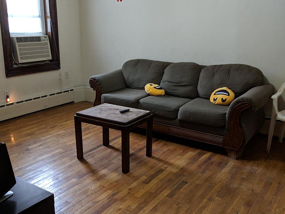 1st image of 486 Pavonia Ave