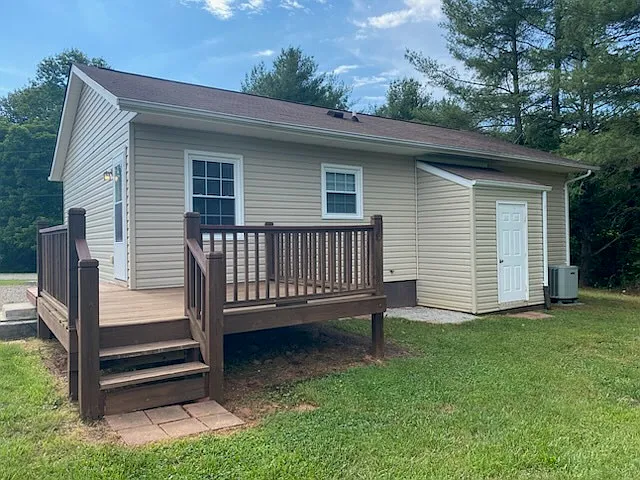 688 Dav Rd — Photo 16