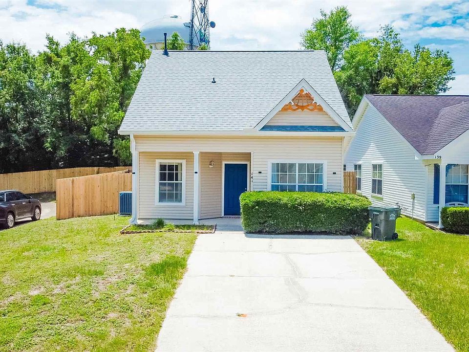 1st image of 141 Wildflower Ln